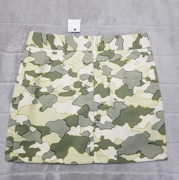 Club Monaco Green Camouflage Mini Skirt Size 10 - Picture 5 of 9